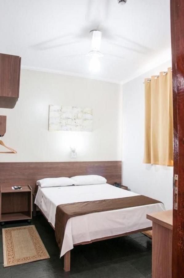 Alves Hotel Marília Extérieur photo